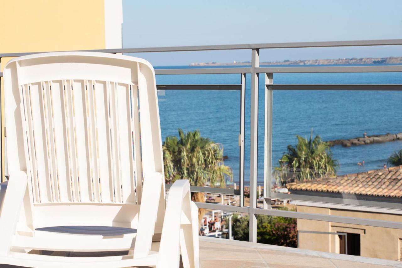 Palazzotto 902 Bed & Breakfast Crotone Exterior photo